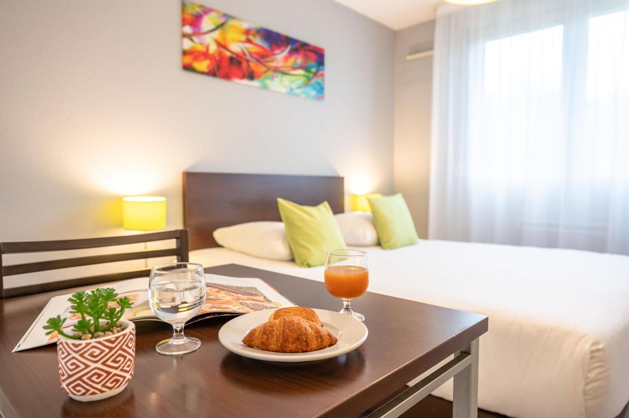 Comfort Aparthotel Besancon La City Exterior photo