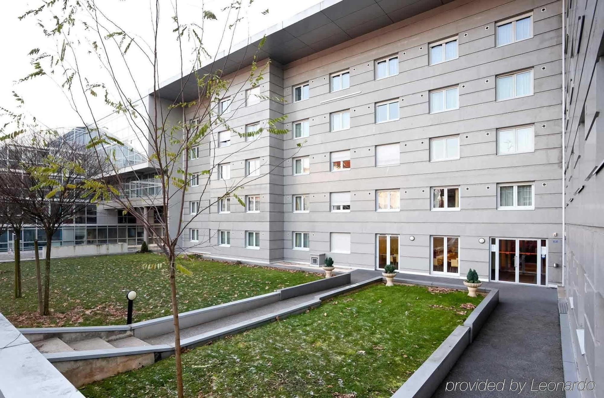 Comfort Aparthotel Besancon La City Exterior photo
